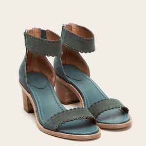 Frye Women's Brielle Scallop Back Zip Heeled Sandal | Size 8.5